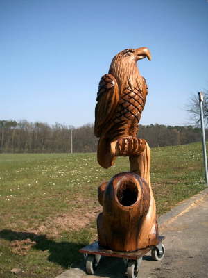 Adler mit Pflanzk�bel - Eiche 05